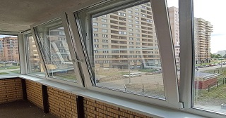 Остекление балкона Большой Камень цена от 9893 руб. м/п. за 50 часов