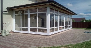 Остекление веранды Большой Камень, цена от 9893 руб.