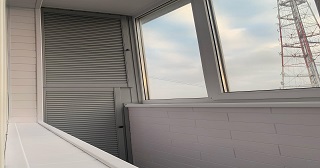 Холодное остекление балкона Большой Камень цена от 8331 руб. м/п. за 50 часов